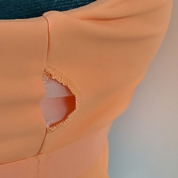 NWT Women's Alpine Crop Top - Picture 8 of 8